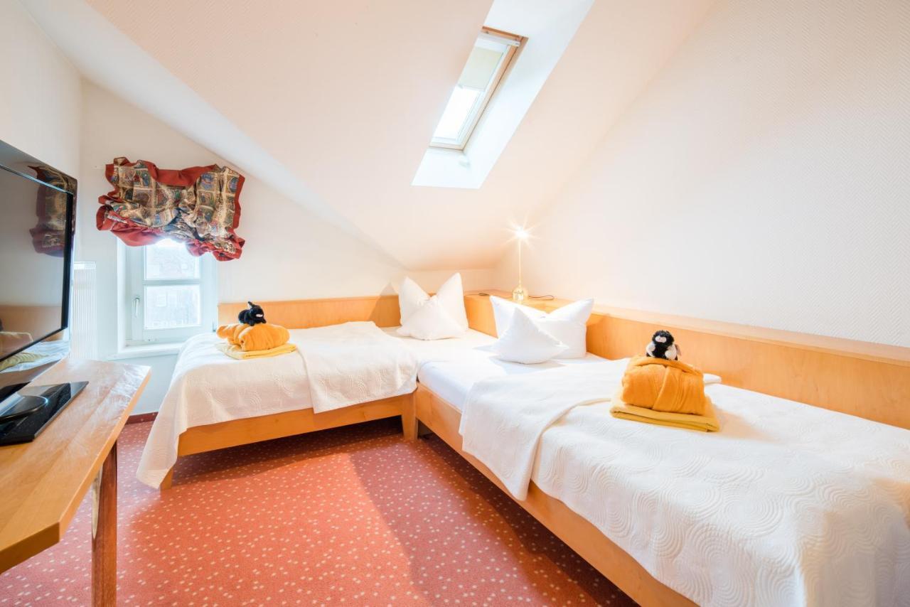 Inselhotel Vierjahreszeiten Borkum Buitenkant foto